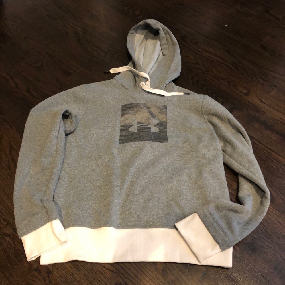Under Armour gray hoody sweatshirt small